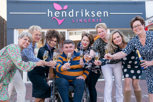 We bestaan 2 jaar! Feestje!